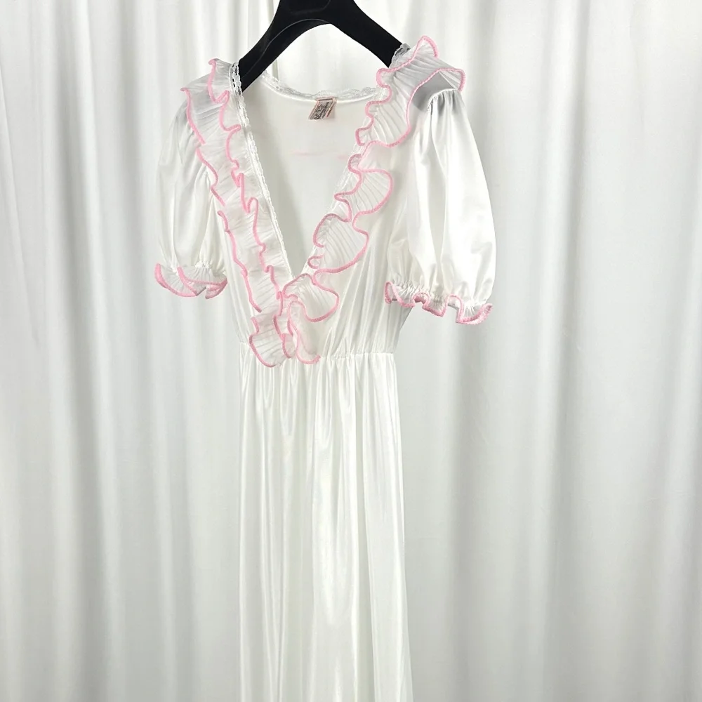 Vintage Bloomies Ivory Ruffle Nightgown Romantic Maxi Small - Picture 10 of 16